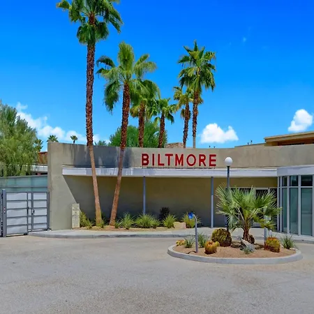 Biltmore Chic By Oranj Palm